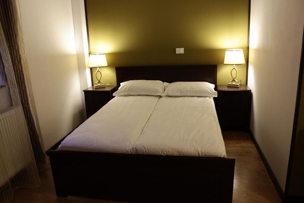 Отели типа «постель и завтрак» La Livada Отопень-48